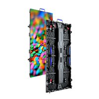 Pantalla LED gigante de 3x1 m M2MEDIA con una imagen de confeti a color y la vista trasera del gabinete